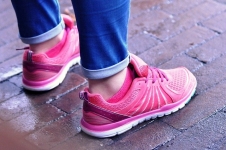 feet-g3f5ab3afd_640.jpg
